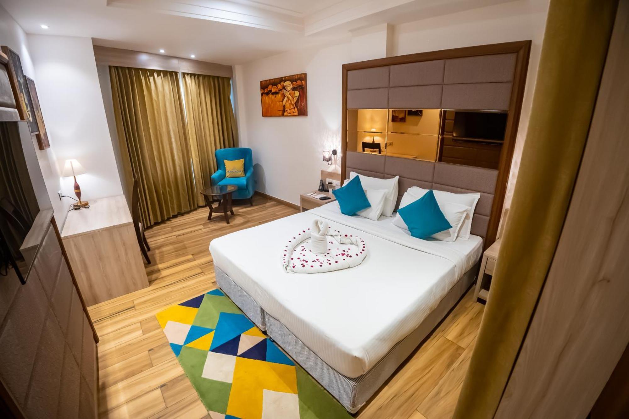 Arcadia Hotel Varanasi Exterior photo